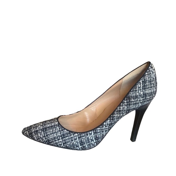 🌹ISAAC Mizrahi Black & White Tweed Pumps in Sz 9.5 Mint Condition in 4” - Picture 3 of 5